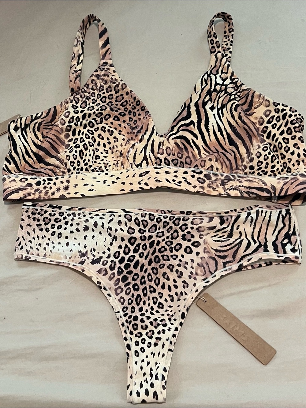 SKIMS Fits Everybody Triangle Bralette & Thong